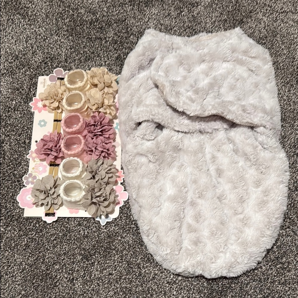 Baby Swaddle and bow/ booties